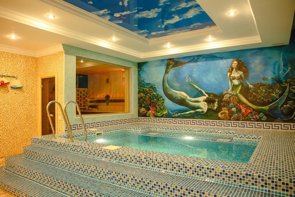 Отель Luxury House Шымкент Экстерьер фото